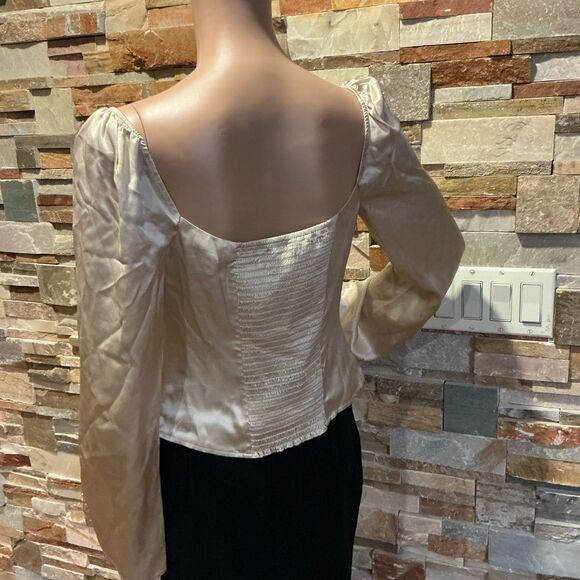 Reformation Silk Blouse - Picture 5 of 12